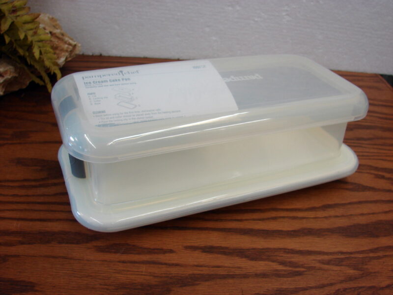 Pampered Chef Ceramic Silicone Ice Cream Cake Pan #1551 Brand New, Moose-R-Us.Com Log Cabin Decor