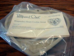 The Pampered Chef Dough and Pizza Roller #1480 Sealed Bag, Moose-R-Us.Com Log Cabin Decor